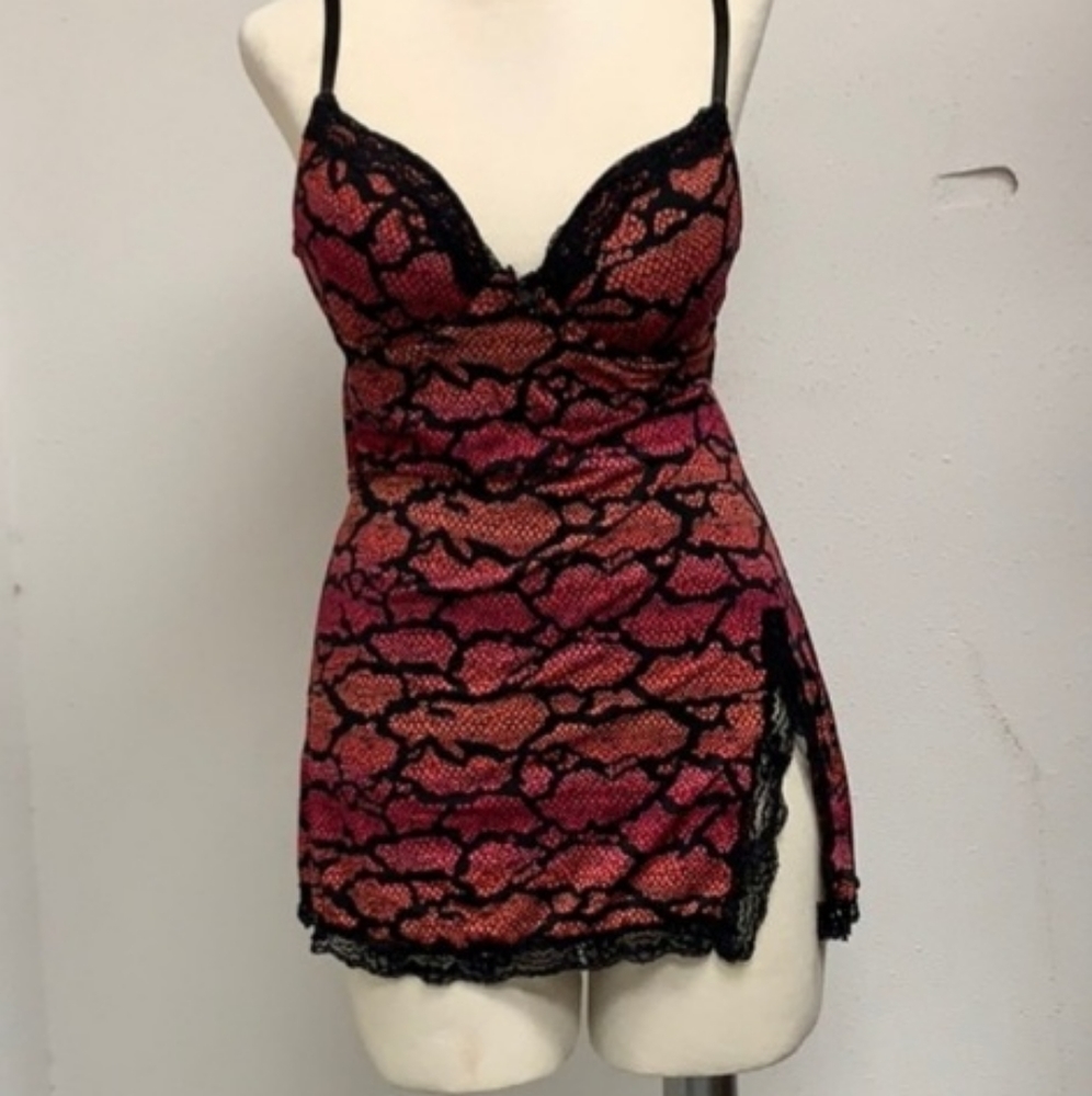 XOXO Nightgown Size XL